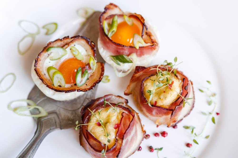 EGG CUPS