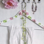 UBROUSKOVÁ TECHNIKA ANEB ÚKLID ŠATNÍKU NA ZIMU