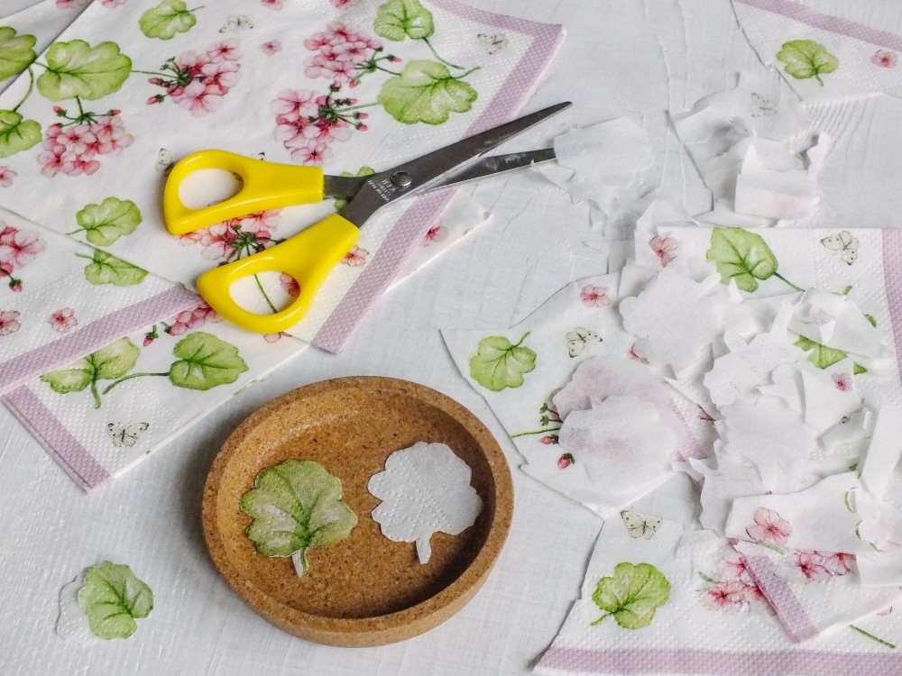 UBROUSKOVÁ TECHNIKA ANEB ÚKLID ŠATNÍKU NA ZIMU