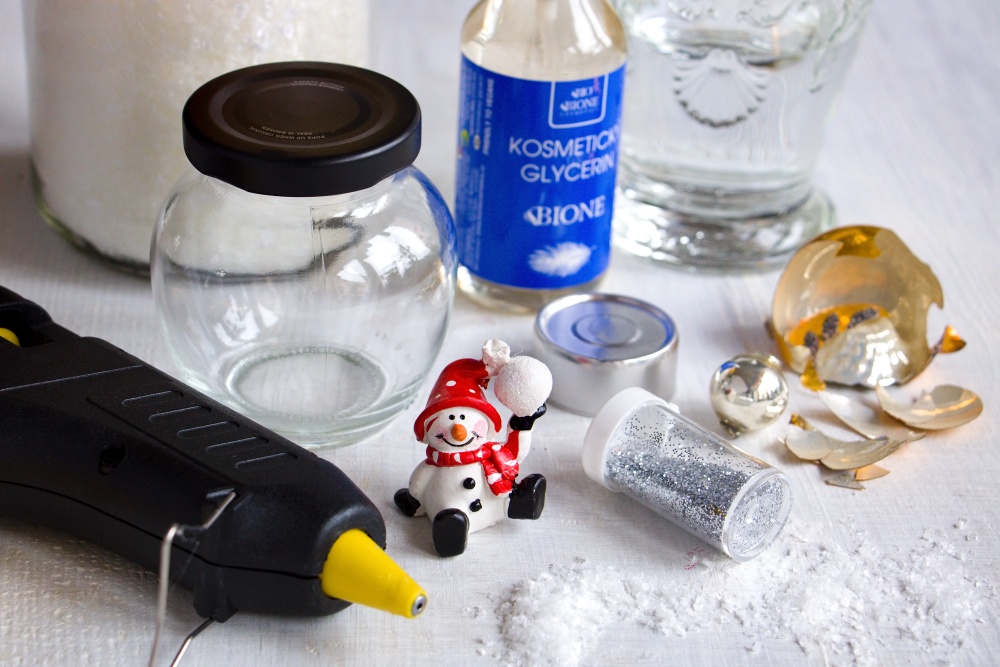 SNĚŽÍTKO PRO MALÉ I VELKÉ