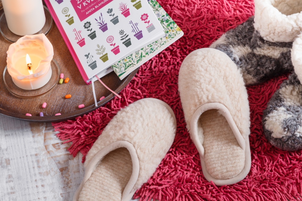 DOMÁCÍ POHODA ZAČÍNÁ OD NOHOU