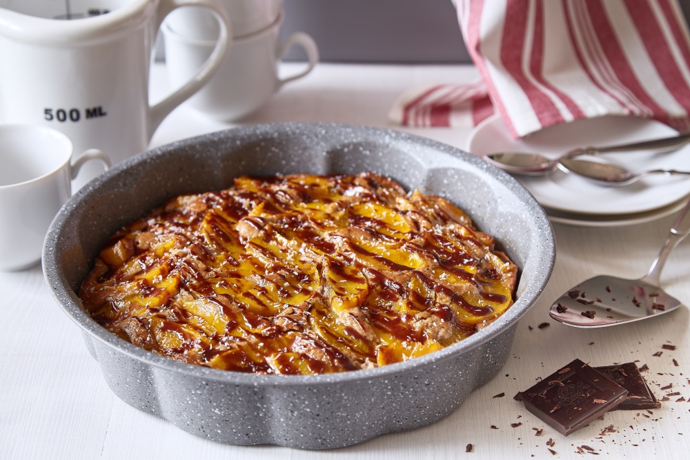 BROSKVOVÝ KOLÁČ S ČOKOLÁDOU