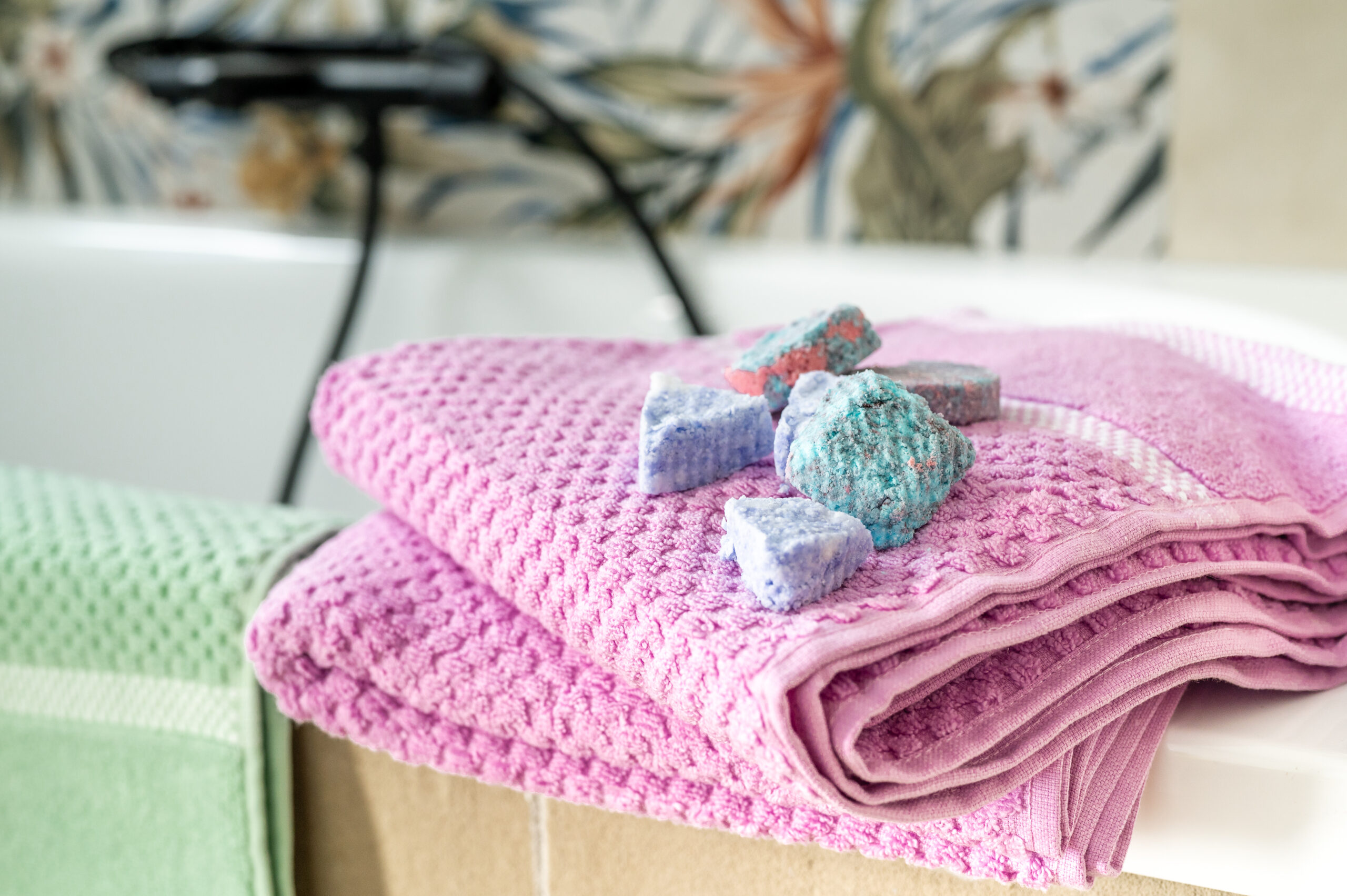 DIY KRABIČKY NA DÁRKY PRO MAMINKY: VYTVOŘTE ORIGINÁLNÍ DÁRKOVÉ BALENÍ