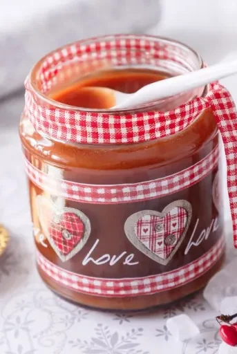 DOMÁCÍ KARAMEL ANEB DÁRKY ZE SPÍŽE