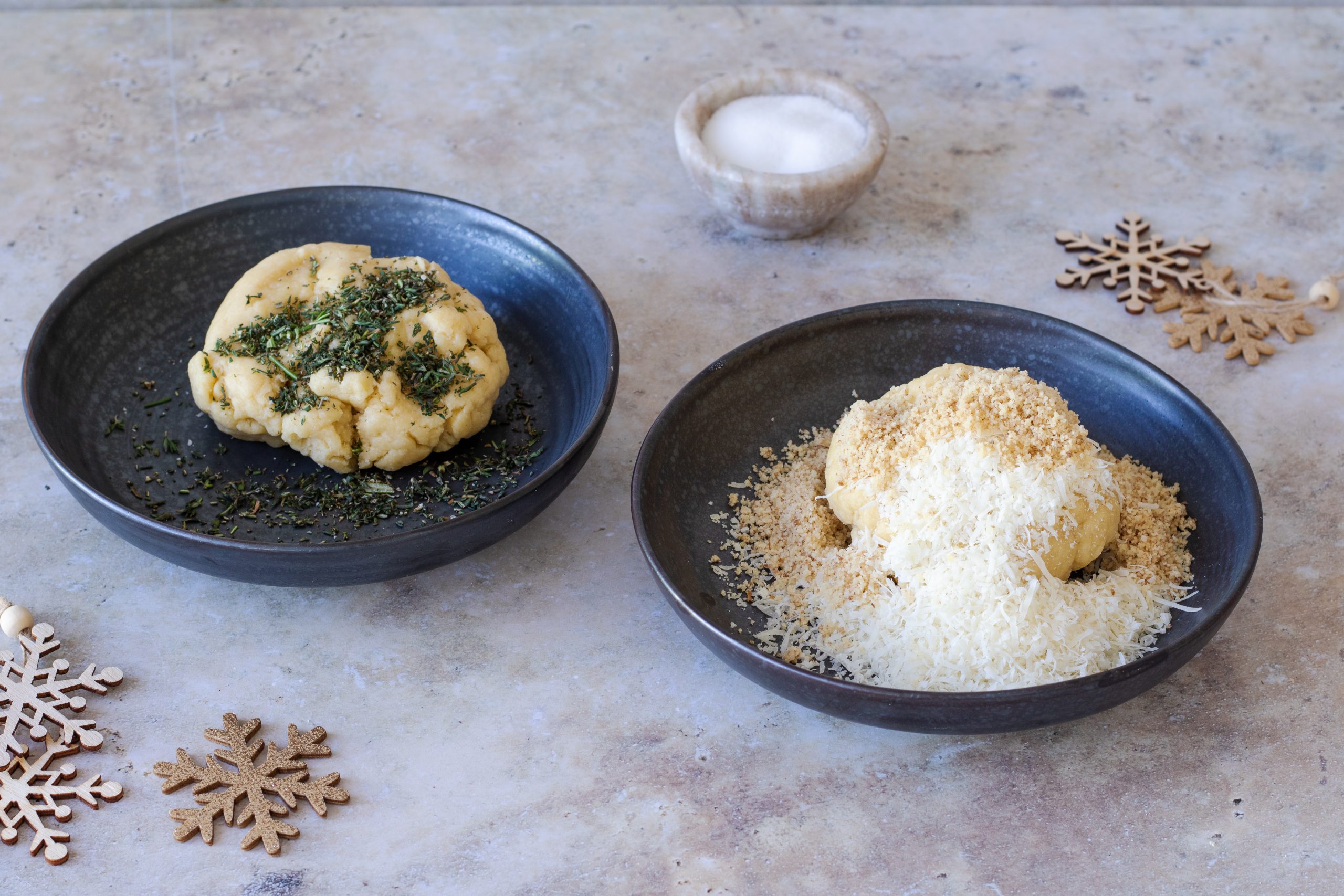 DOMÁCÍ KREKRY A DIPY