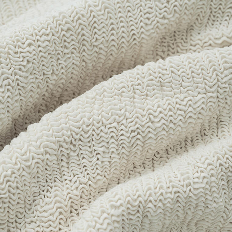 Materiál, který odolá drápkům