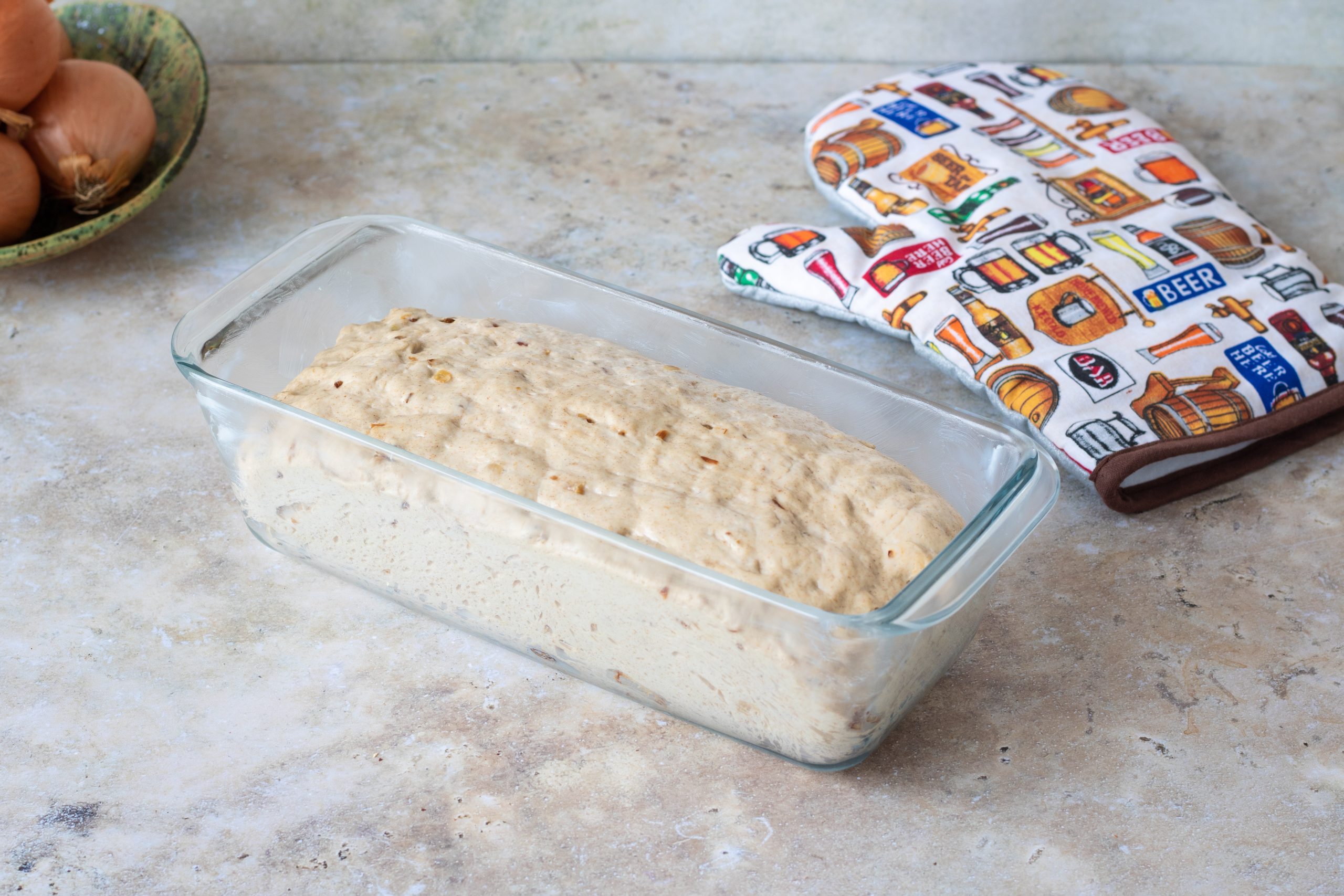 Pivní chléb s cibulí