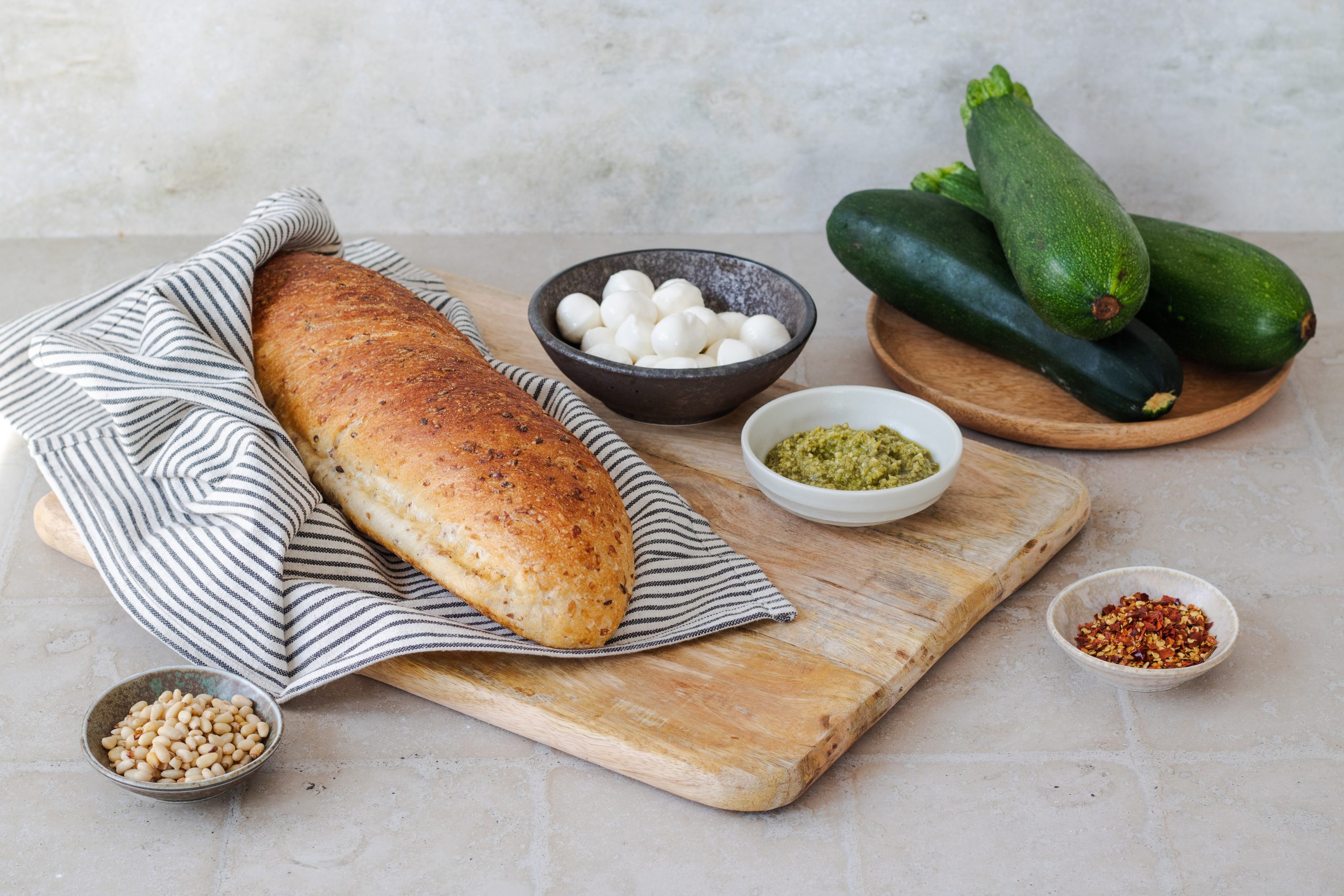 Bruschetta s cuketou: elegantní způsob, jak spotřebovat cuketu